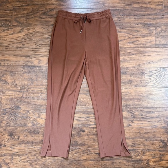 Joie • pull on pants tapered leg brown knit drawstring waist split hem jogger - Picture 3 of 10
